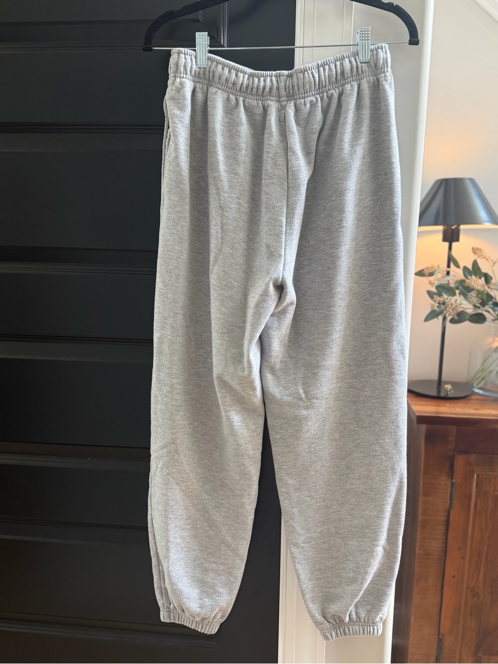 ALO accolade sweatpant - Picture 3 of 3